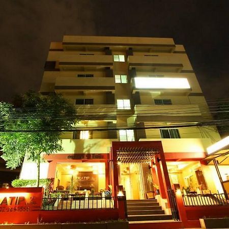 Darul Hijroh Hotel Бангкок Екстер'єр фото